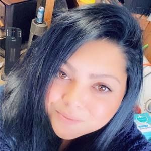 Meet your Posher, Tonya